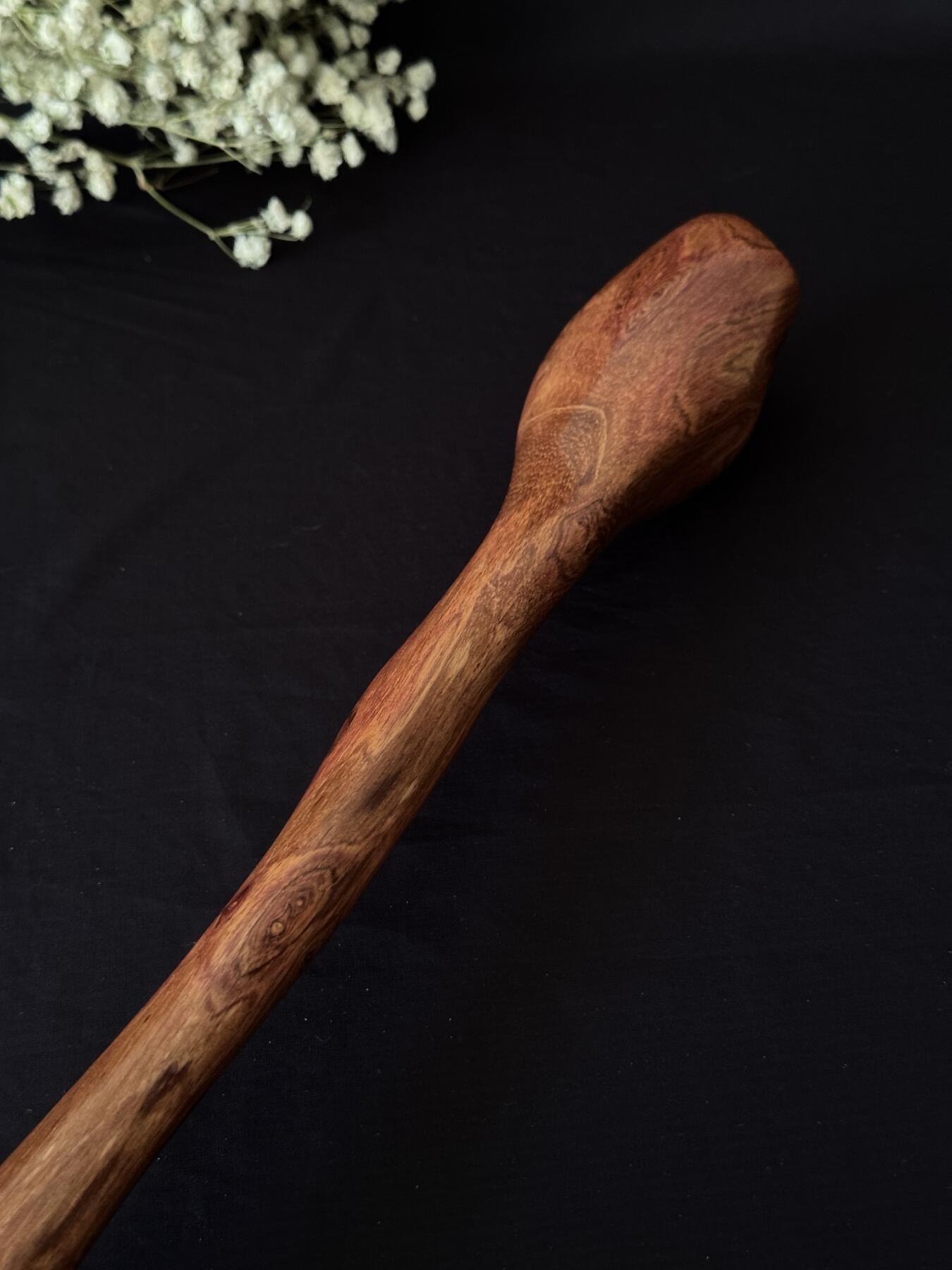 零元拍：NO.16海南黄花梨随形文玩把玩棍，尺寸长约：34CM