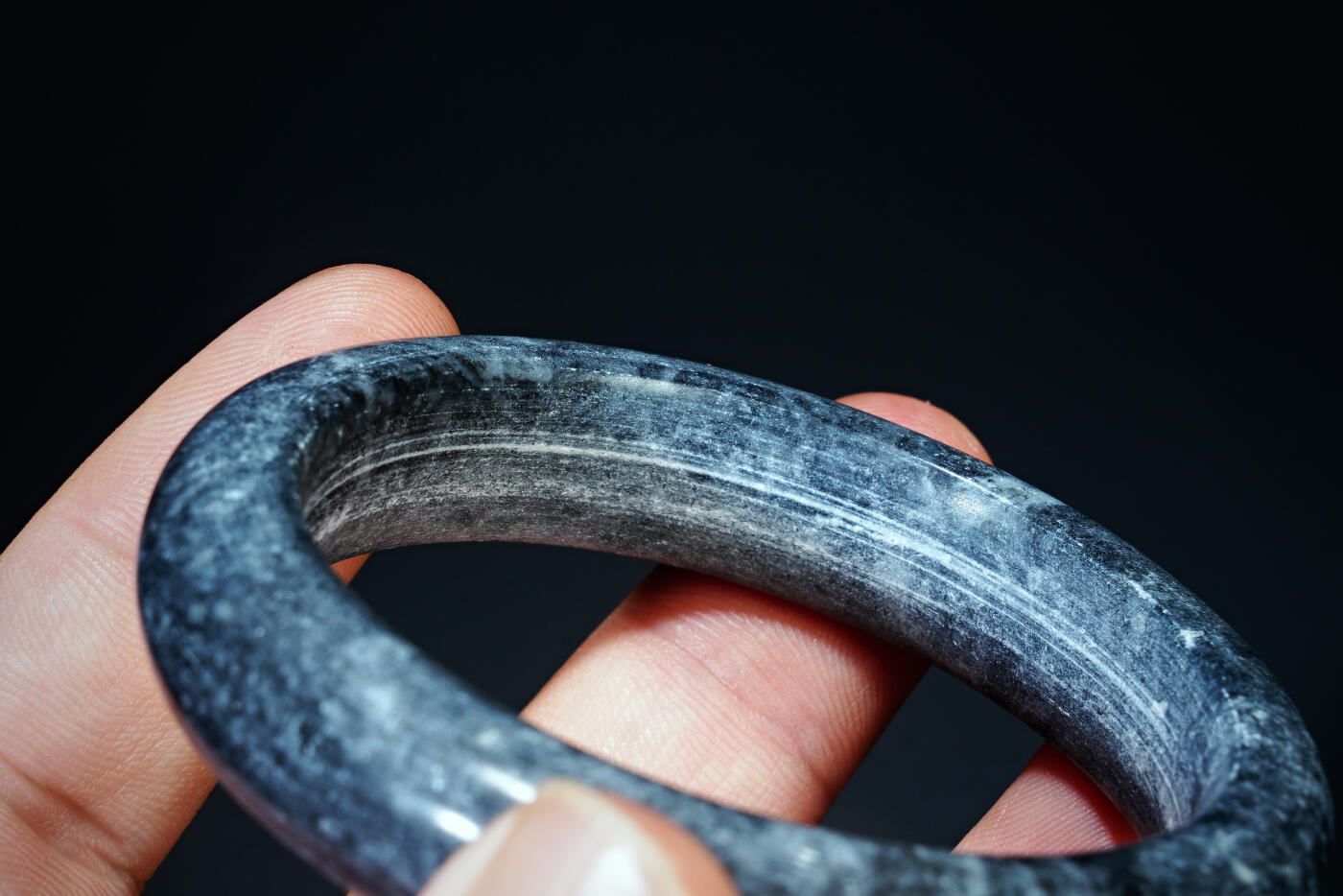 上海都达杂项专场六十八【全场包邮】 天然墨玉手镯95-141