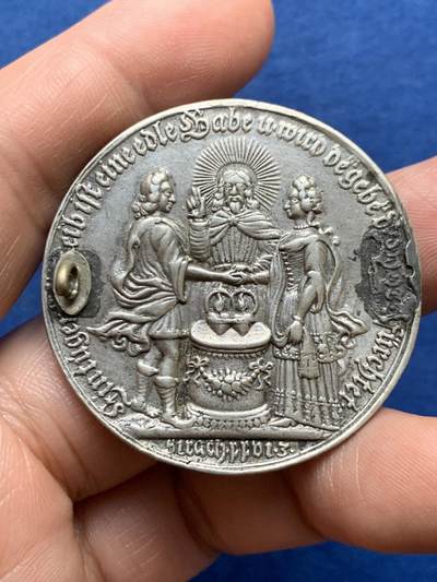 《竞宝斋》第478场 周日，周一 2场连拍 （全场包邮）欢迎送拍 - 17-18世纪德国普鲁士婚礼结婚纪念银章 21.6克 42.9mm 改制成了胸针（针已脱落） 稀少