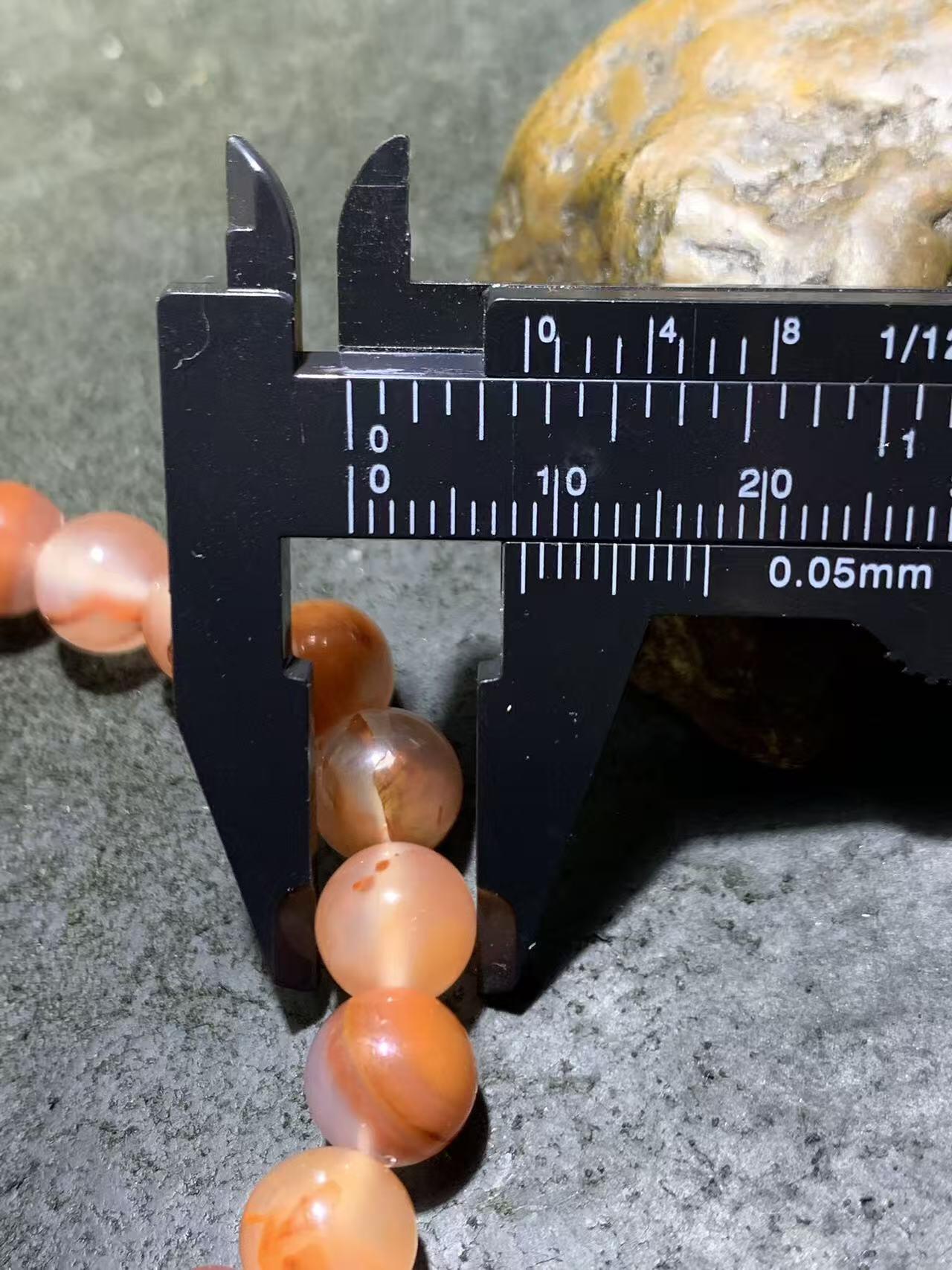 精美川料南红玛瑙荔枝冻飘红单圈手串一条