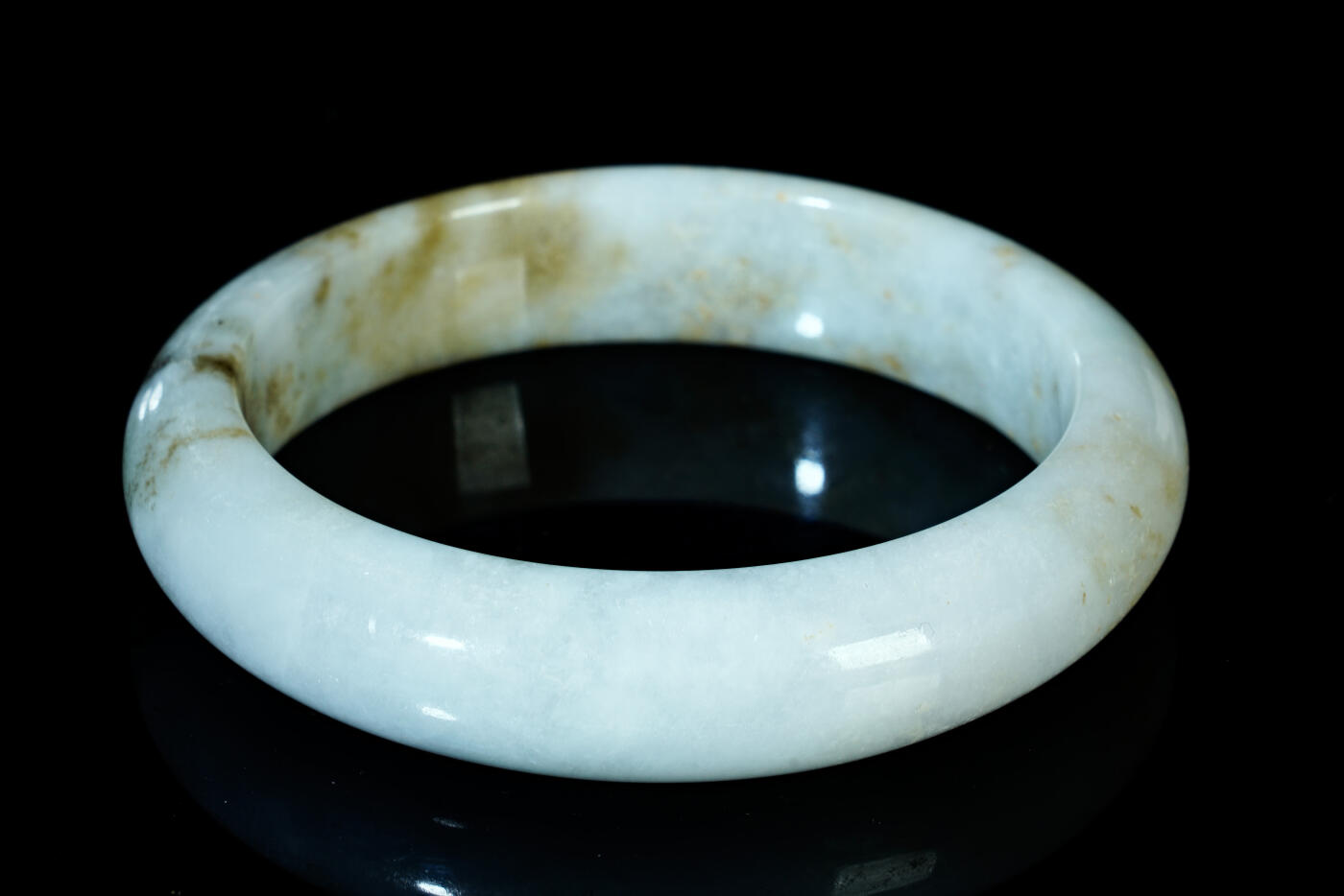 上海都达杂项专场六十八【全场包邮】 天然翡翠（A货）手镯 附鉴定证书95-139