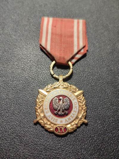 靖甫拍卖第九场 - 波兰20年服役奖章