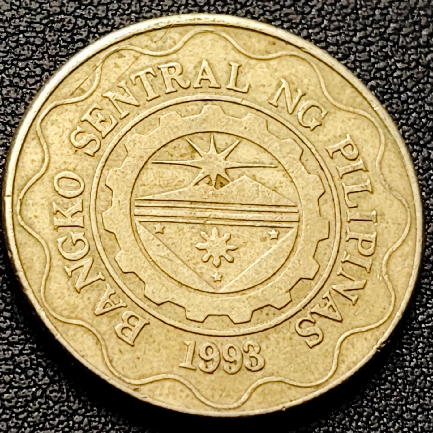 泉币菌-第221场-拍品多 请提前出价 。