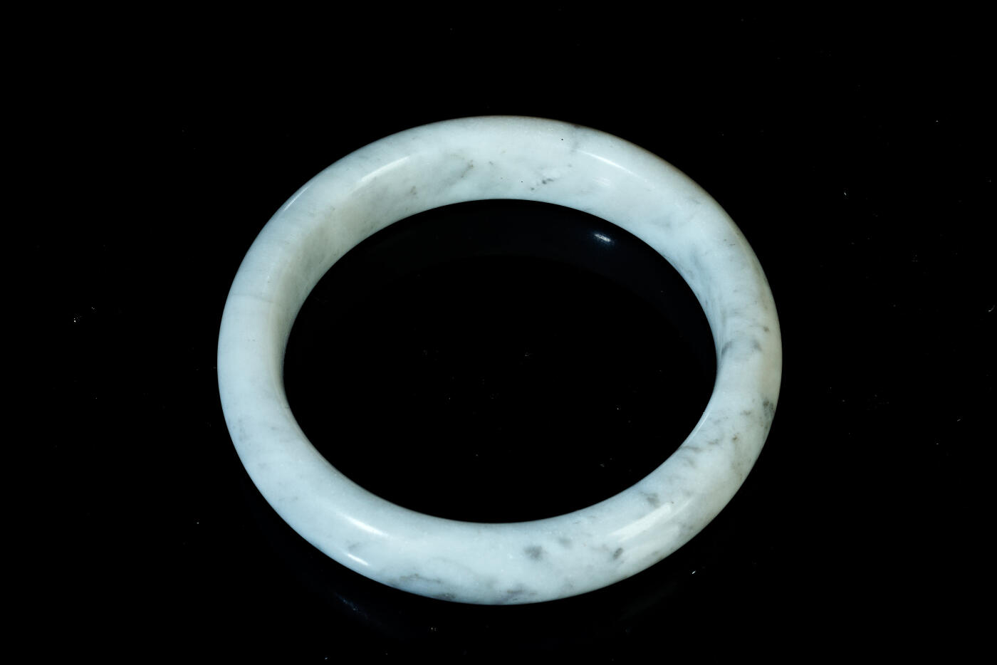 上海都达杂项专场六十八【全场包邮】 天然和田玉青花籽料贵妃手镯95-143