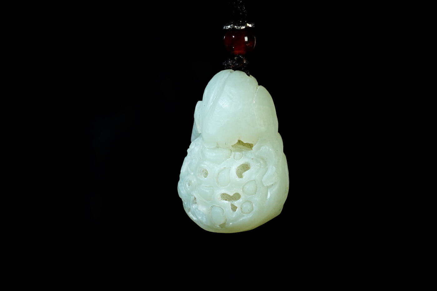 上海都达杂项专场六十八【全场包邮】 天然和田玉精雕《连生贵子》挂件95-160