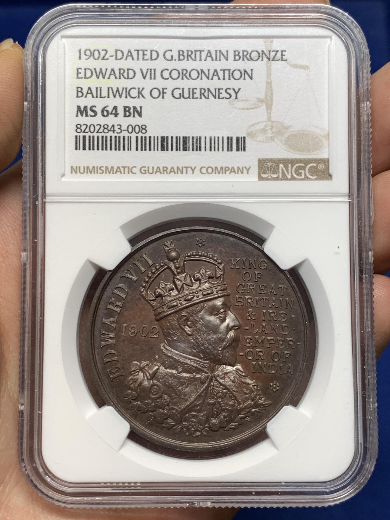 《竞宝斋》第478场 周日，周一 2场连拍 （全场包邮）欢迎送拍 NGC MS64BN 英国1902年爱德华七世加冕铜章，厚重铜光，高分稀少品。