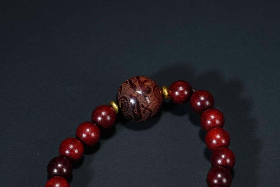 上海都达杂项专场六十八【全场包邮】 印度小叶紫檀0.9跑环圆珠手串 附鉴定证书95-297