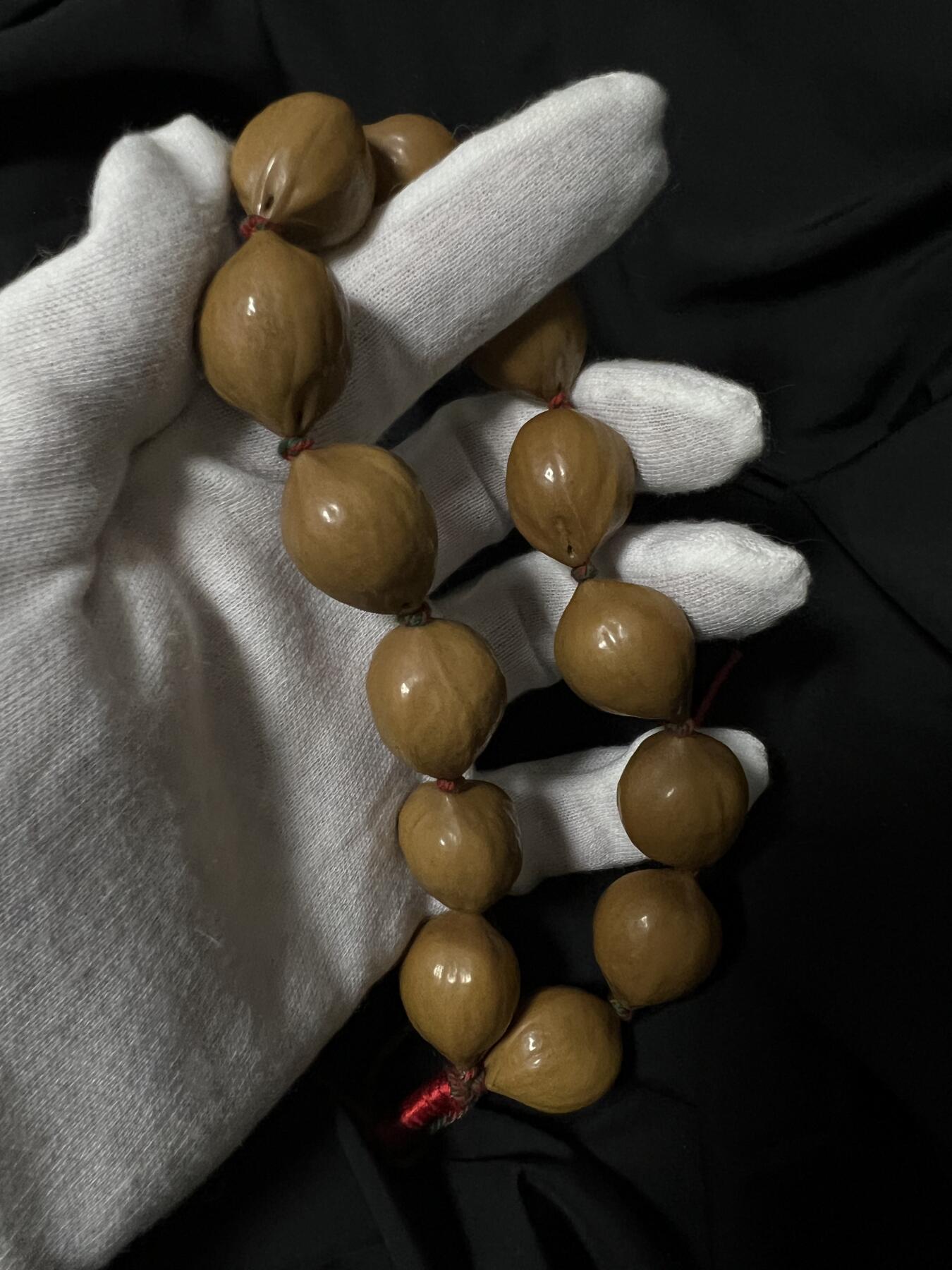 零元拍：精抛 铁核素珠橄榄核手持：19/24MM