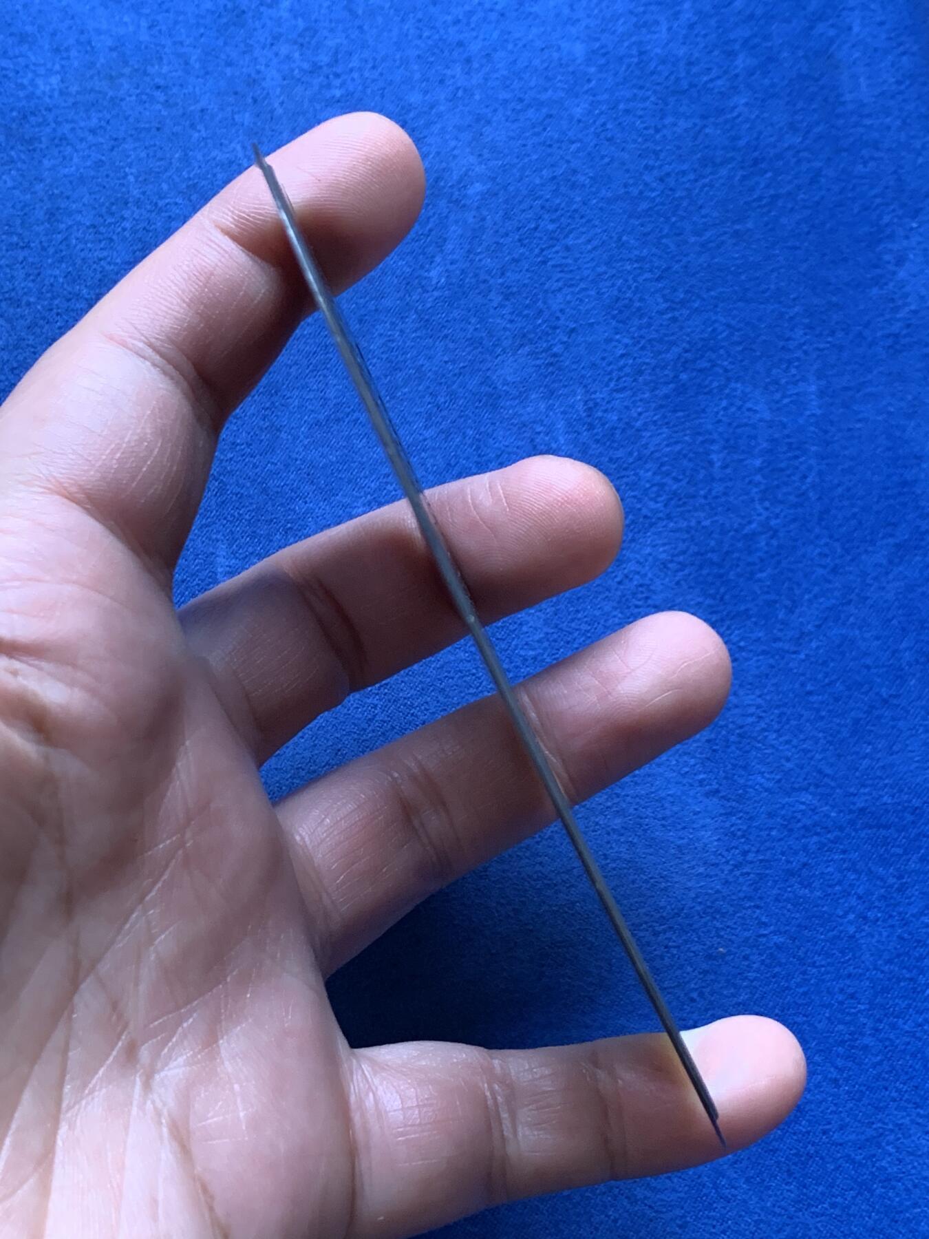 《竞宝斋》第478场 周日，周一 2场连拍 （全场包邮）欢迎送拍 英国 伦敦米德兰苏格兰铁路公司  蒸汽机车告示铜铭牌一枚，体积大压印清晰出色 25克，76.5*109mm。