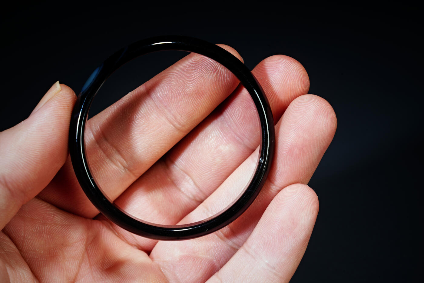 上海都达杂项专场六十八【全场包邮】 天然墨玉手镯95-142