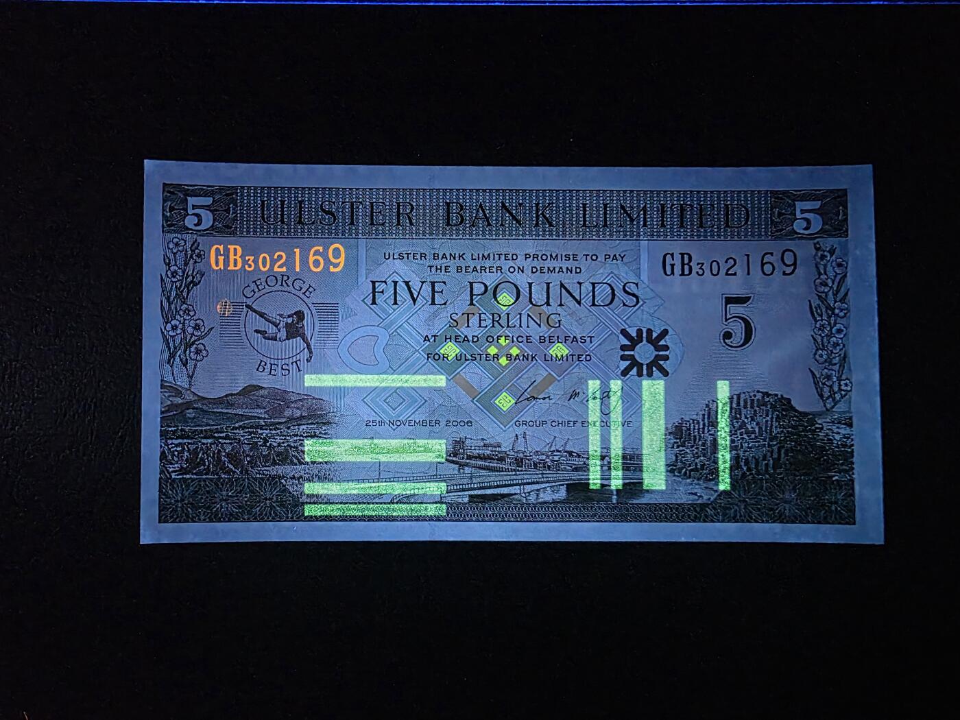 叁拾收藏第35期 北爱尔兰2006年乔治贝斯特诞生60周年5镑纪念钞（含原装册）  UNC