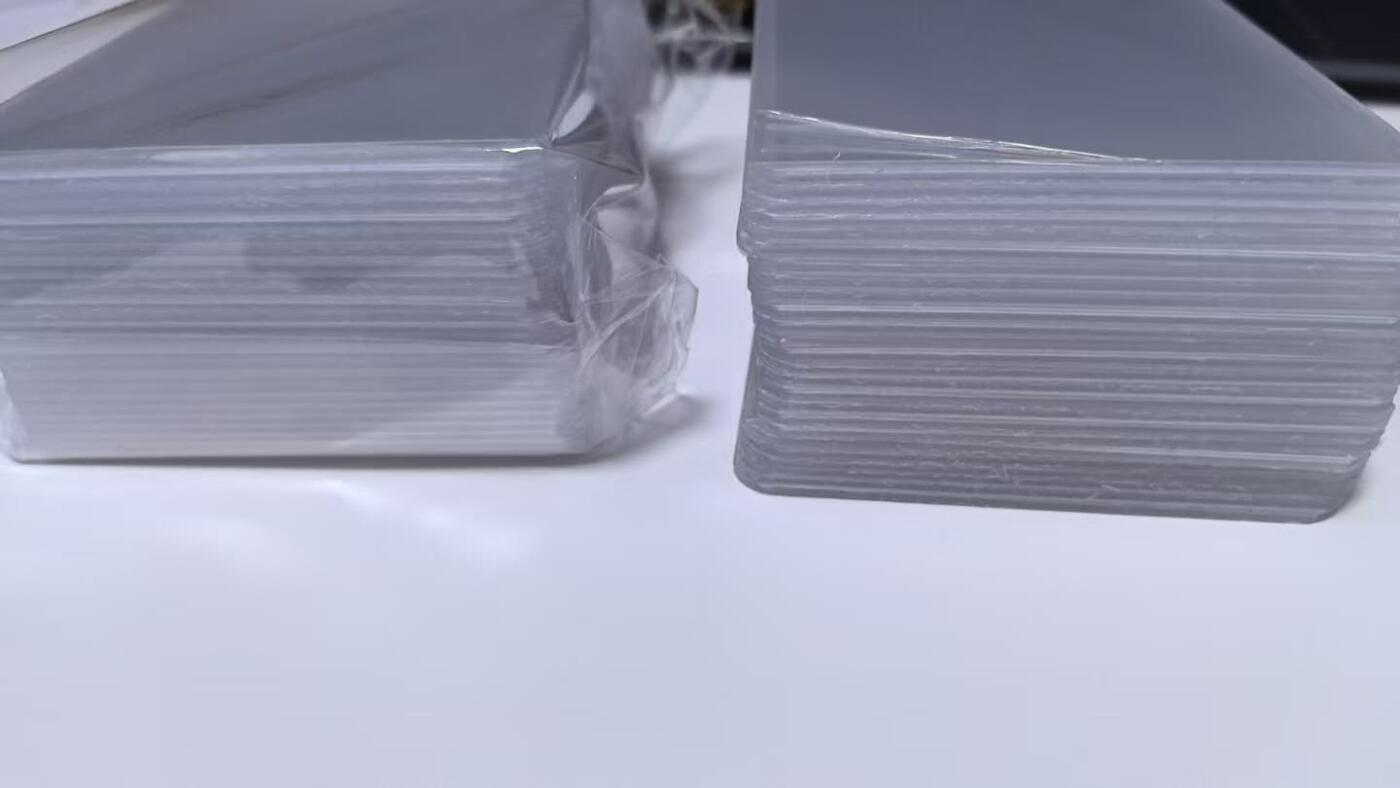 龙虎卡牌-八二场（满200元包邮，无佣金，每周六结拍，欢迎送拍） 卡夹50个 (未撕膜)