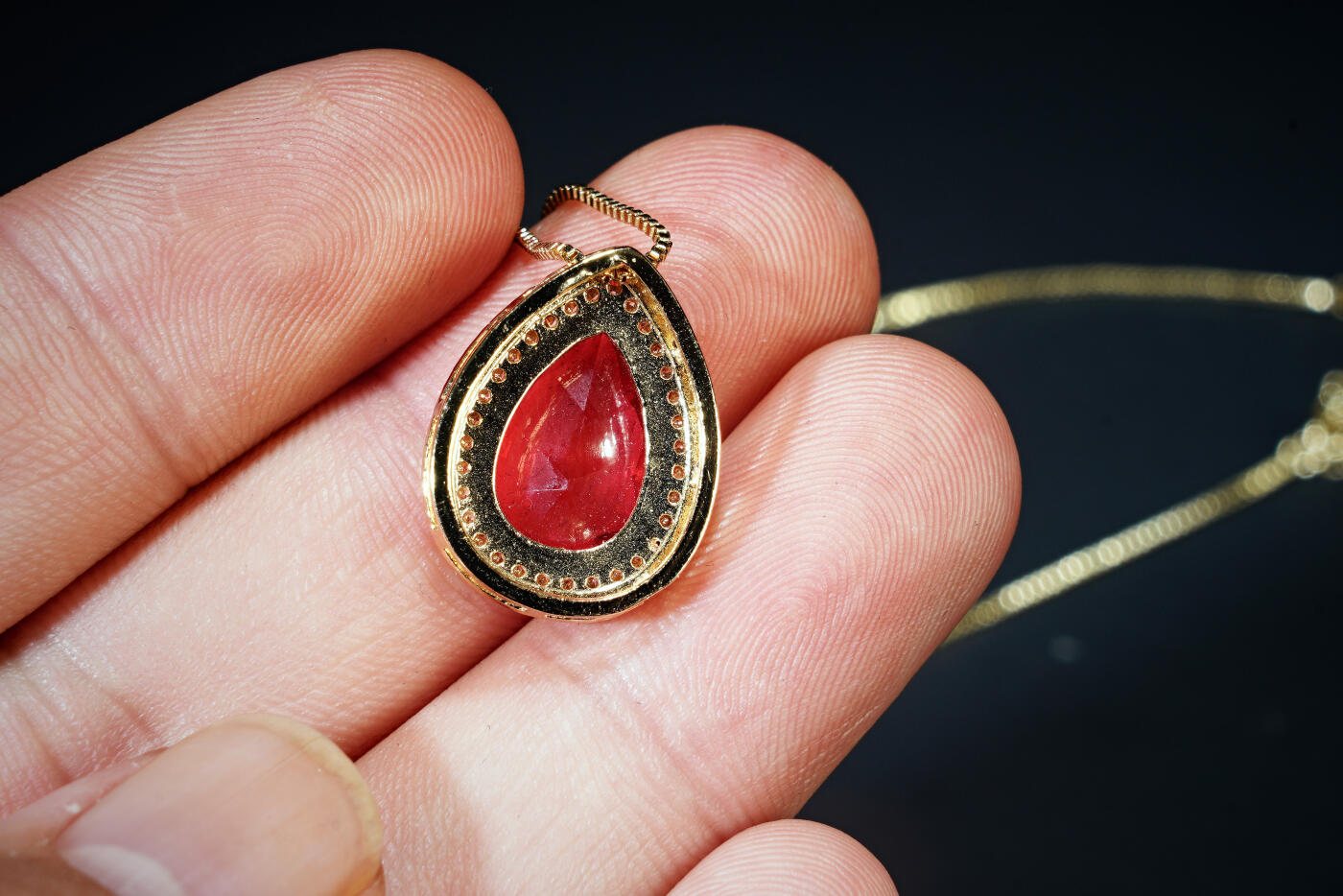 上海都达杂项专场六十八【全场包邮】 红宝石蛋面项链95-179