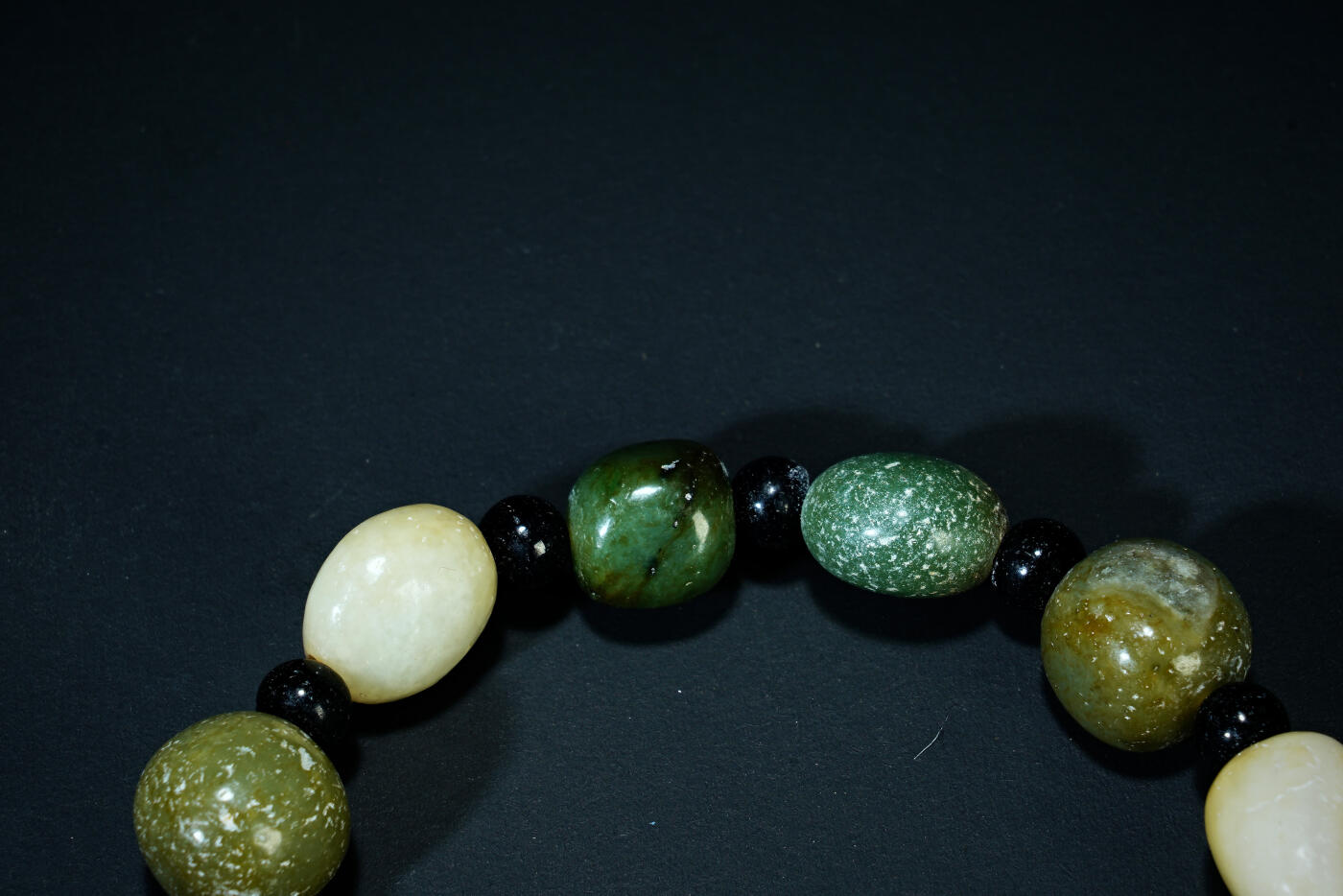 上海都达杂项专场六十八【全场包邮】 天然 和田玉籽料手串95-145