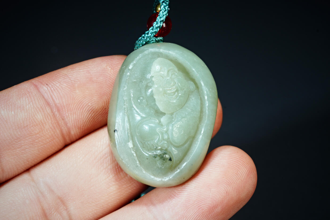 上海都达杂项专场六十八【全场包邮】 天然和田玉精雕《笑口常开》挂件95-157