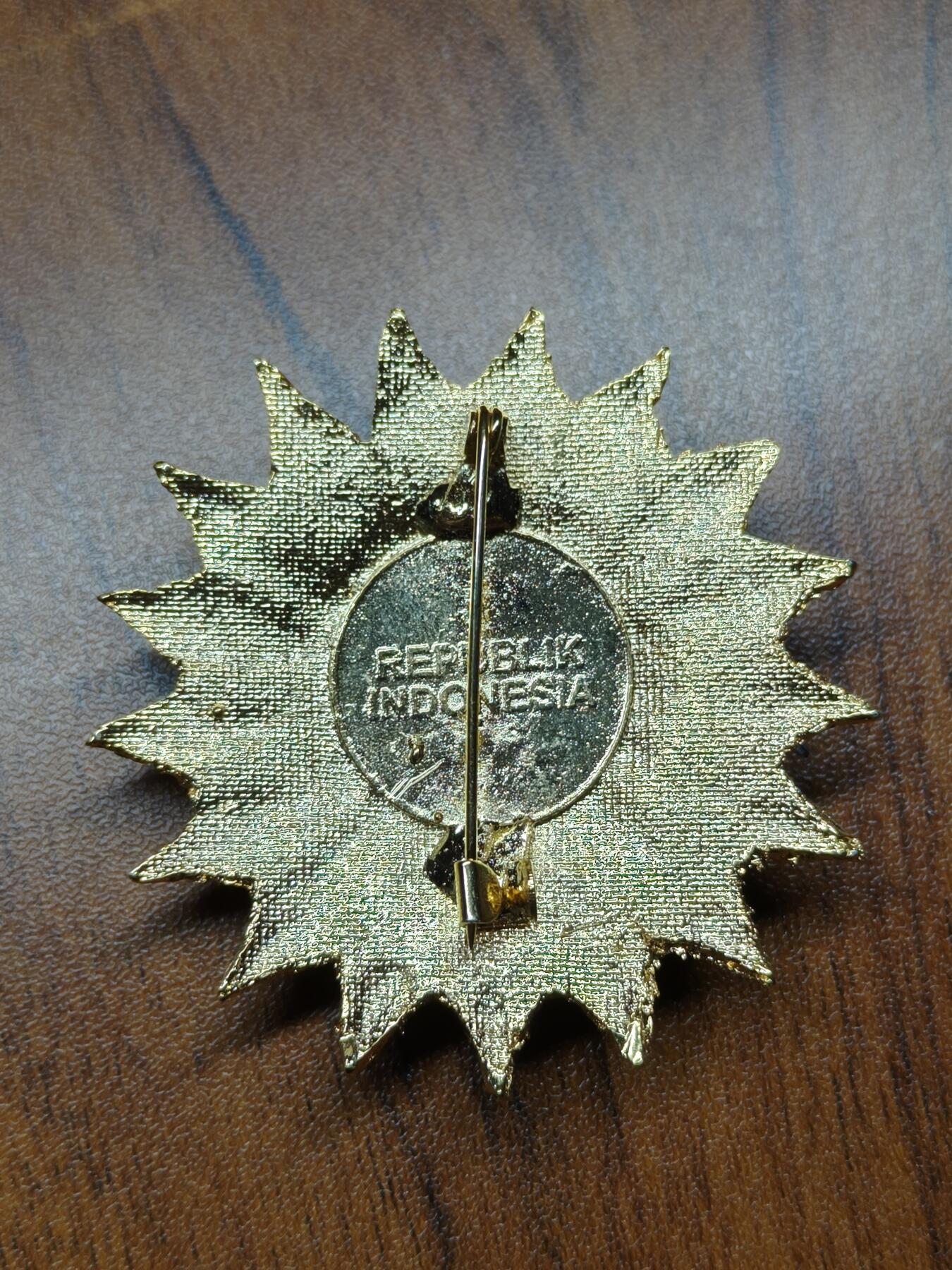 蜀地medal 2026春季精品专场 第5场 印尼独立勋章一级陆军功绩之星勋章