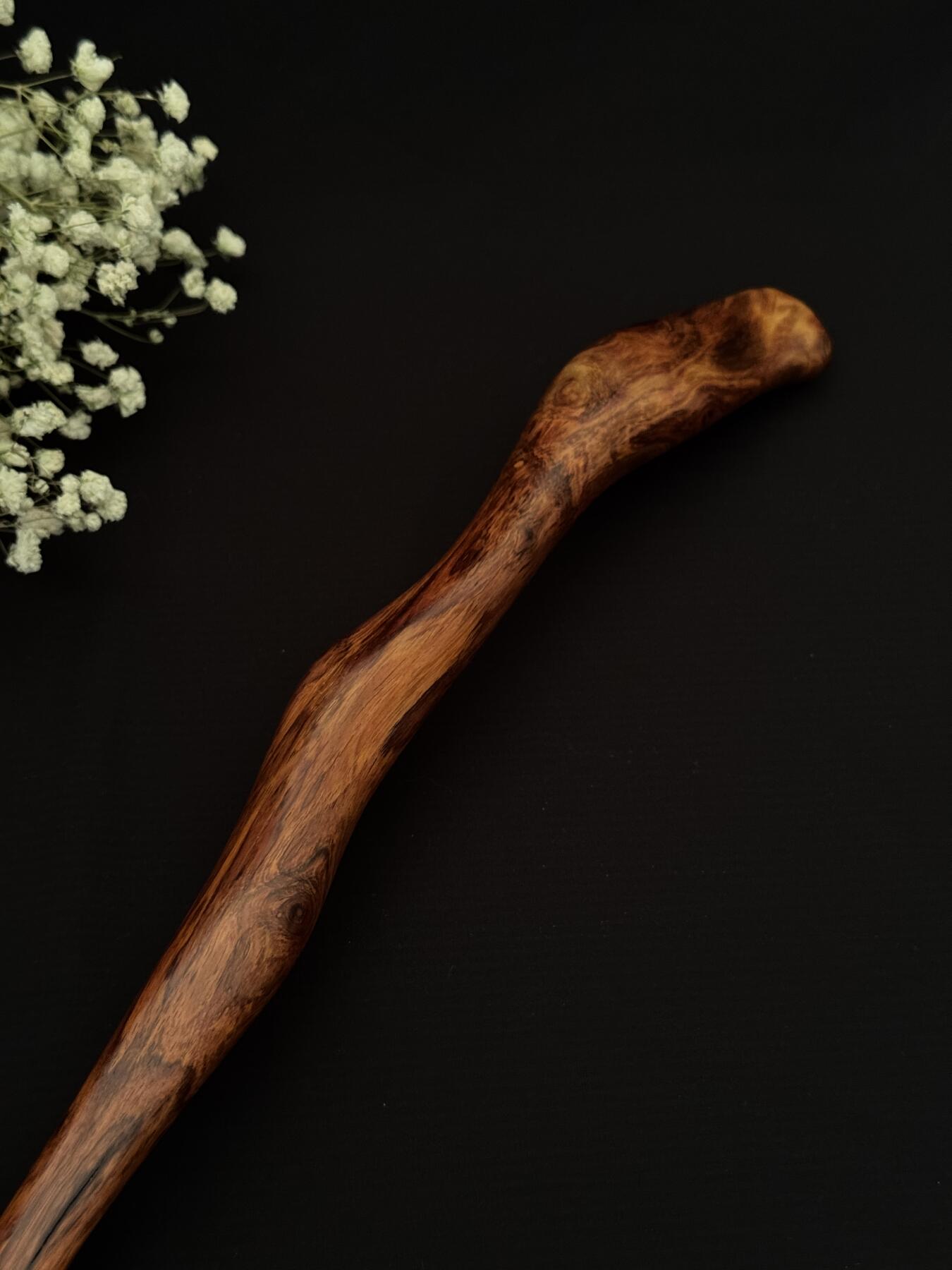 零元拍：NO.13海南黄花梨随形文玩把玩棍，尺寸长约：44.5CM