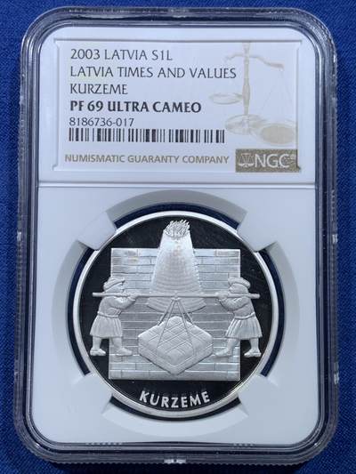 《竞宝斋》第478场 周日，周一 2场连拍 （全场包邮）欢迎送拍 - NGC PF69UC 拉脱维亚2003年时代与价值系列，第一枚库尔兰西部历史文化一盎司镜面浮雕银币，图案为盐业生产和航海巨轮，稀少题材，发行量5000枚，盒证齐全。