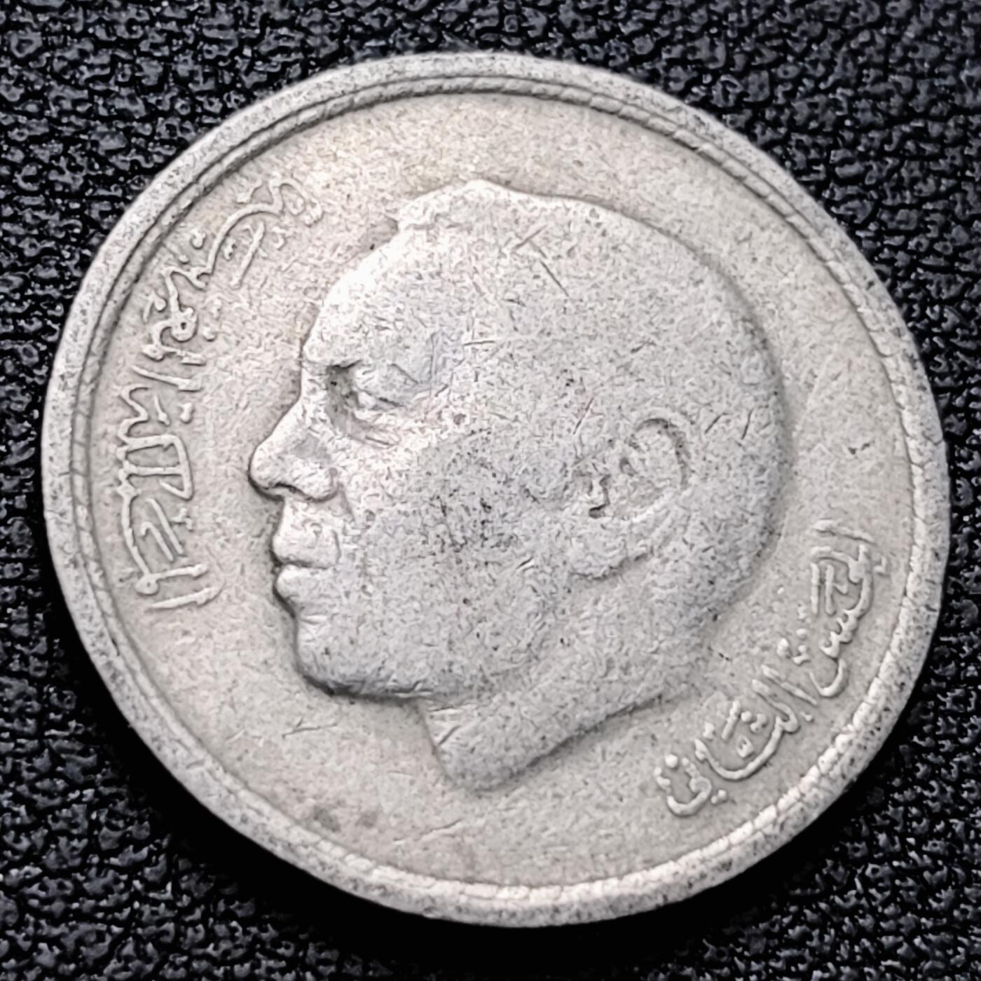 泉币菌-第221场-拍品多 请提前出价 。