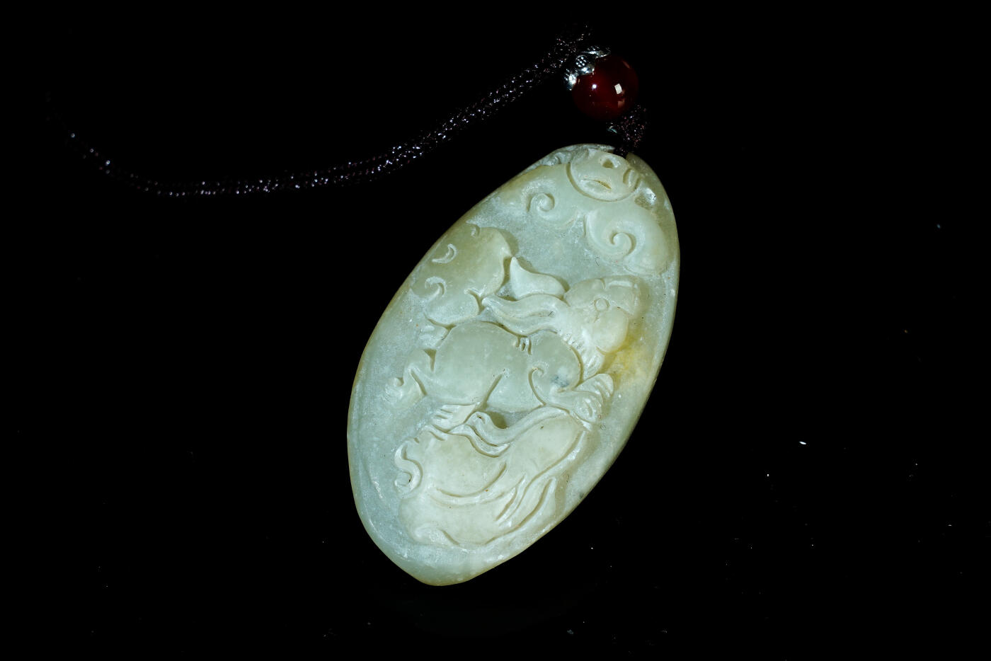 上海都达杂项专场六十八【全场包邮】 天然和田玉精雕《玉兔送财》挂件95-161