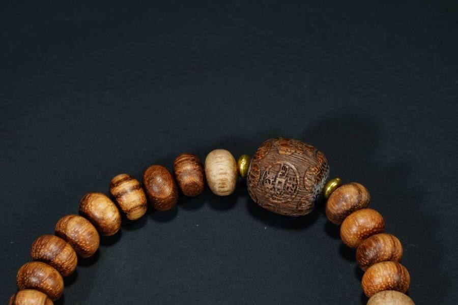 上海都达杂项专场六十八【全场包邮】 天然加里曼丹沉香算盘珠手串 附鉴定证书95-275