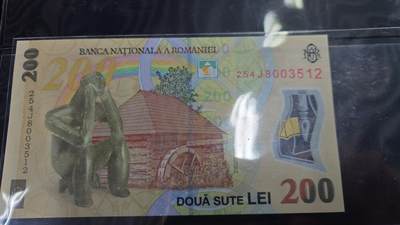 世界钱币～微拍第244期暨2026年第25期  老库存每款各1-2张清仓低价起拍 - 2025年罗马尼亚200 全新绝品尾号512