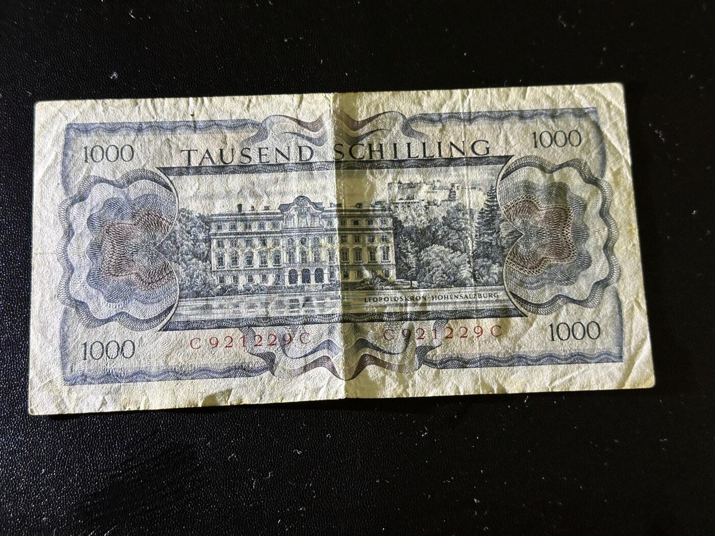 《外钞收藏家》第六百二十四期（精品场）（长期征集拍品、欢迎藏友们联系合作） 1966年奥地利1000先令 非全新 品相如图