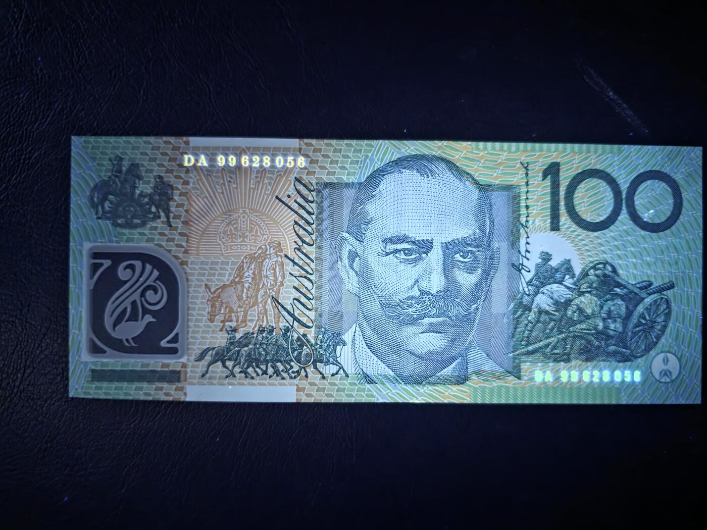 叁拾收藏第35期 澳大利亚上一版本1999年100元塑料钞（全程无47，音乐家梅尔巴）  UNC