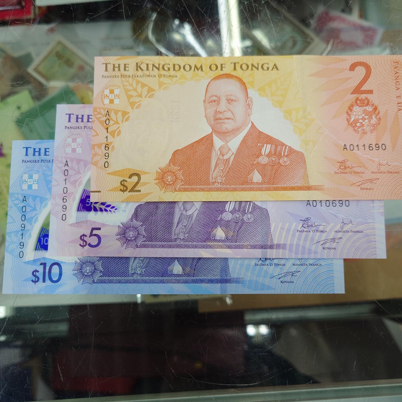 世界钱币～微拍第243期暨2026年第24期  老库存每款各1-2张清仓低价起拍