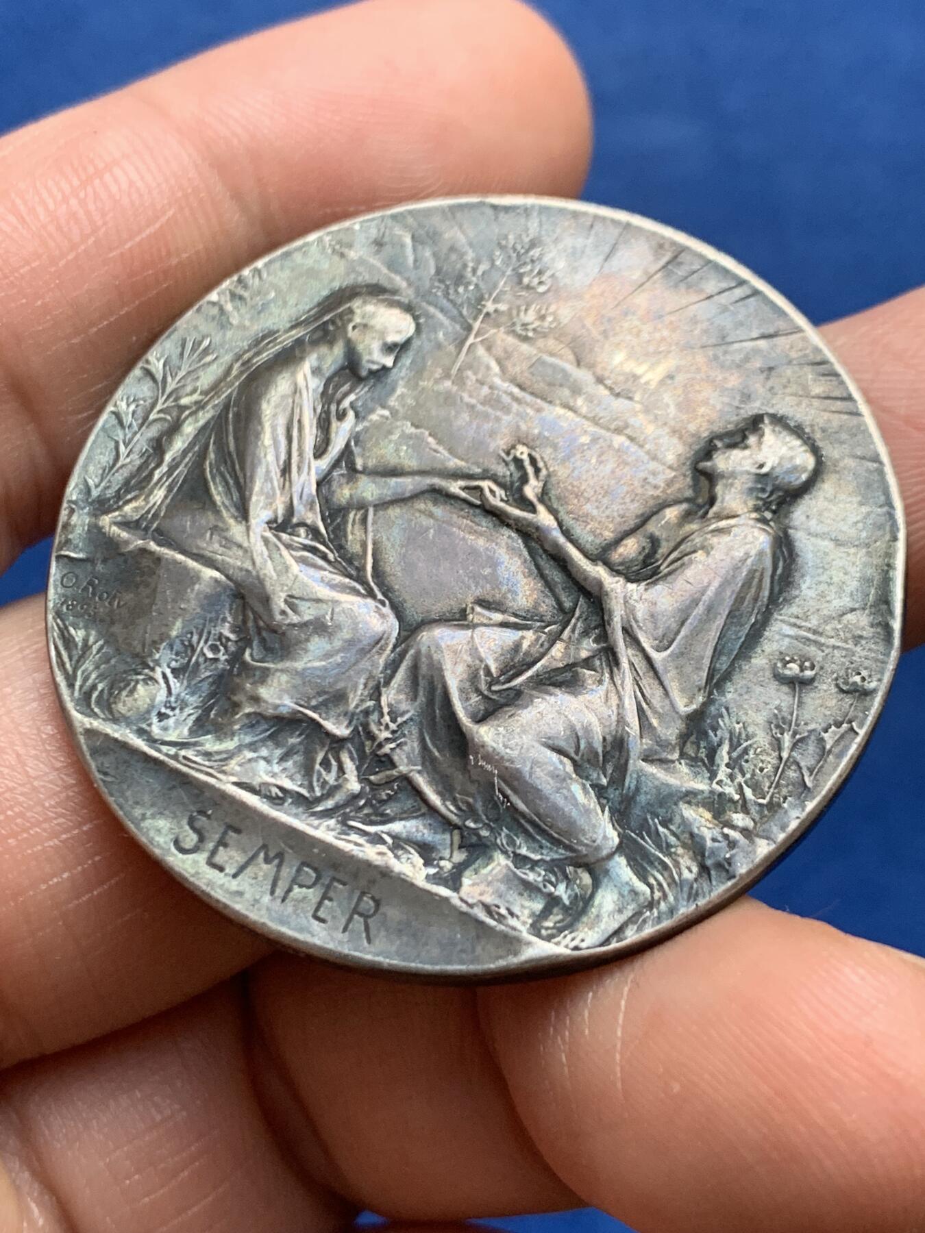 《竞宝斋》第478场 周日，周一 2场连拍 （全场包邮）欢迎送拍 名家奥斯卡罗蒂作法国婚礼银章 31.75克 41.3mm 丰饶角银标