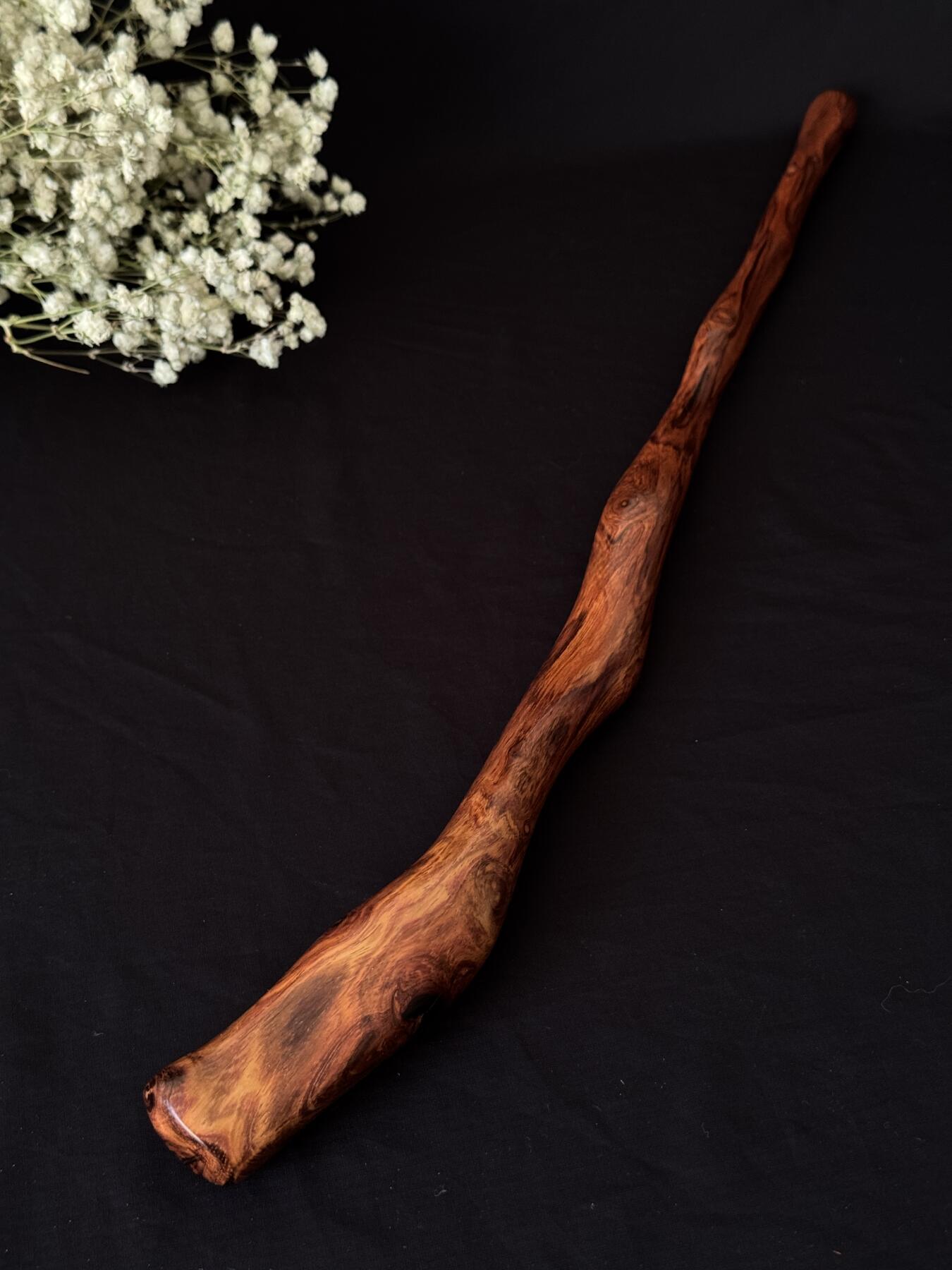 零元拍：NO.13海南黄花梨随形文玩把玩棍，尺寸长约：44.5CM