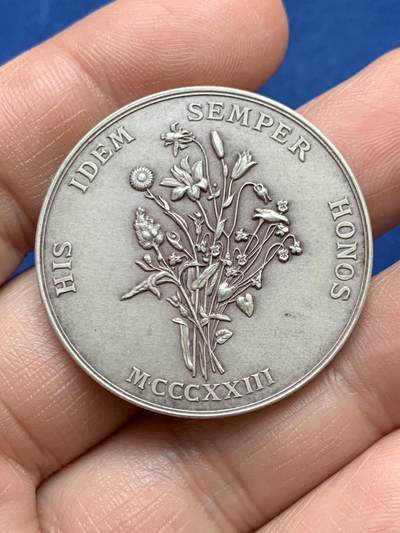 《竞宝斋》第478场 周日，周一 2场连拍 （全场包邮）欢迎送拍 - 法国1823年图卢兹花卉节银质代币，女诗人克莱蒙·伊索尔，22.7g，35.7mm，丰饶角边铭