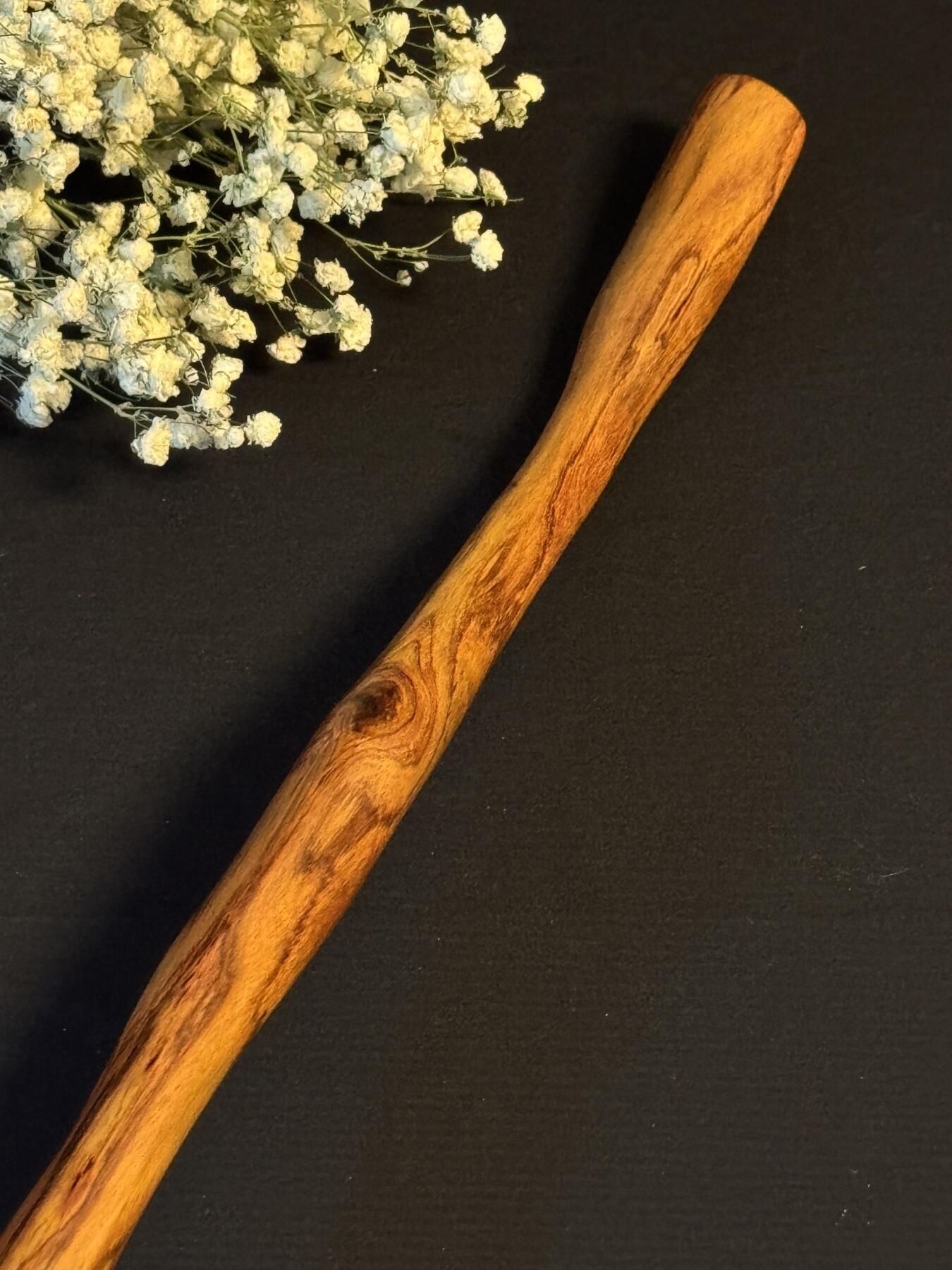 零元拍：NO.28海南黄花梨随形文玩把玩棍，尺寸长约：60.5CM