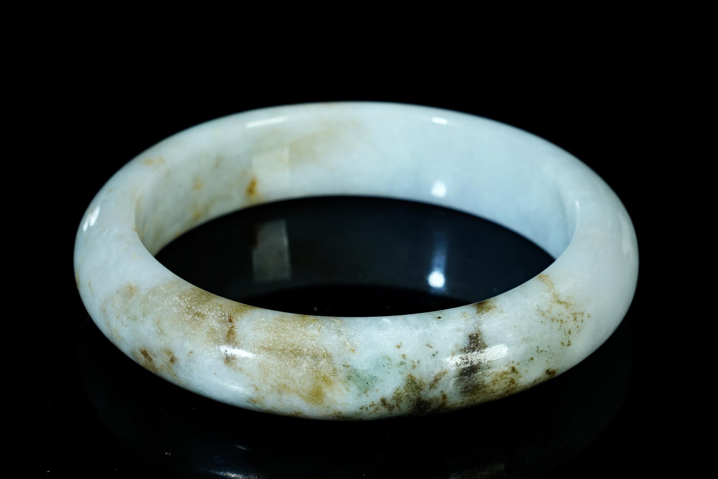 上海都达杂项专场六十八【全场包邮】 天然翡翠（A货）手镯 附鉴定证书95-139