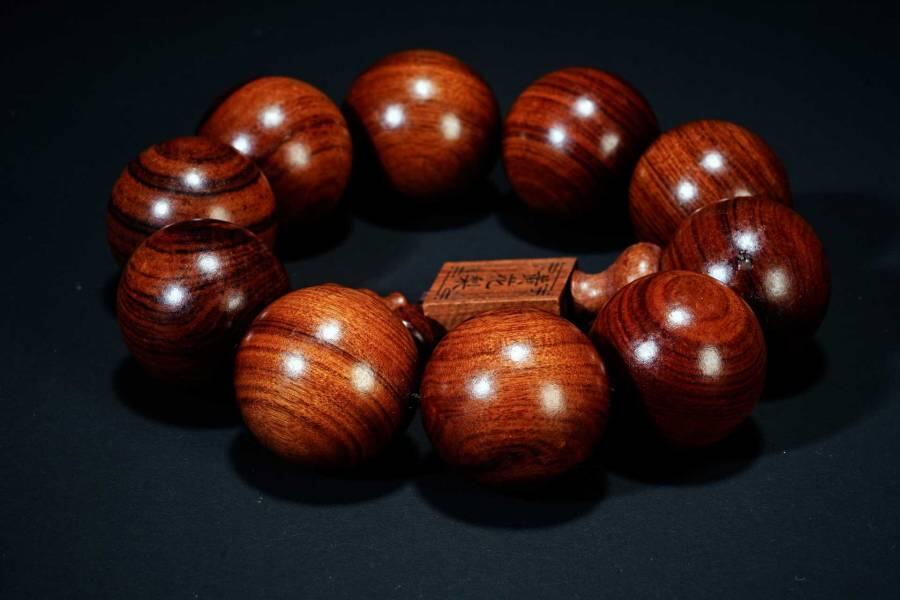 上海都达杂项专场六十八【全场包邮】 海南黄花梨虎皮纹2.5圆珠手串 附鉴定证书95-279