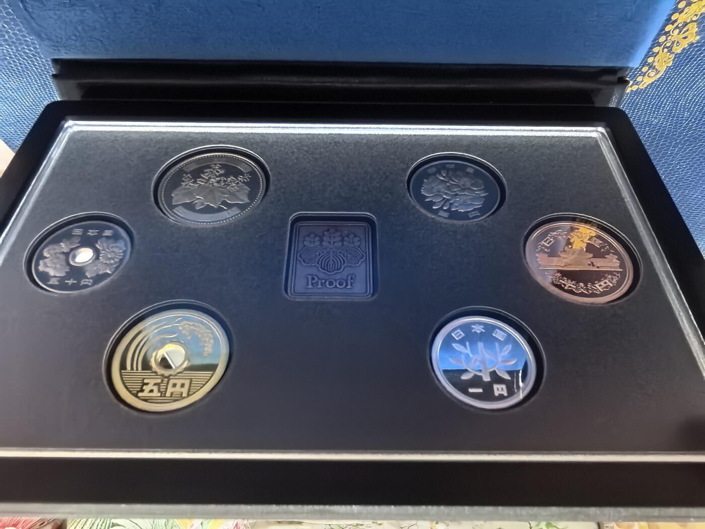 长老汇马年精选第十六场拍卖 2009日本6枚精制币套装，盒证全