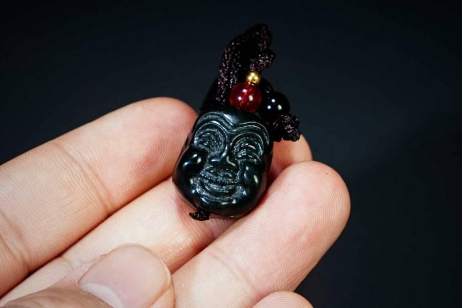 上海都达杂项专场六十八【全场包邮】 天然和田玉青玉精雕《笑口常开》挂件 附鉴定证书958-197