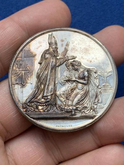 《竞宝斋》第478场 周日，周一 2场连拍 （全场包邮）欢迎送拍 - 法国1892年结婚纪念银章 41.3mm 31.7克 大版 少见花押字体