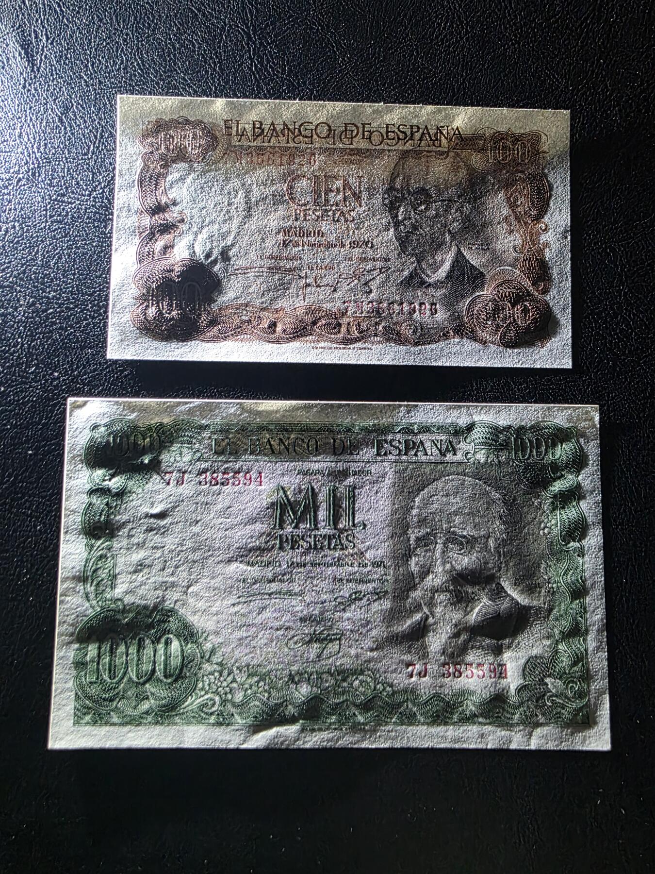 叁拾收藏第35期 西班牙1971年1000+1970年100比塞塔一对（精美大方块系列纸币）  UNC