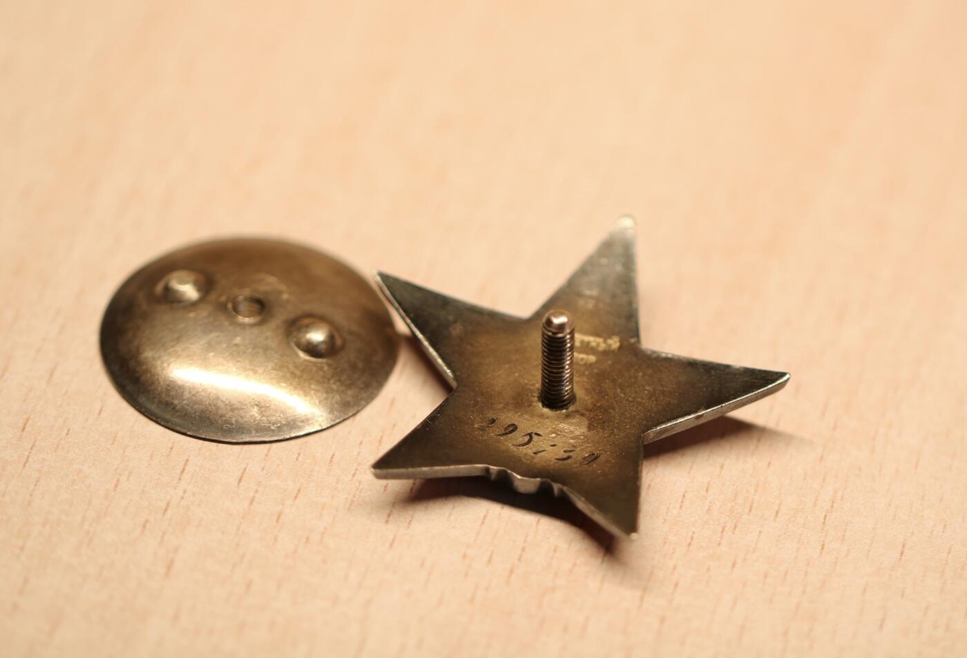 大猫徽章拍卖 第291期 苏联红星勋章 档案齐全 原配银轮