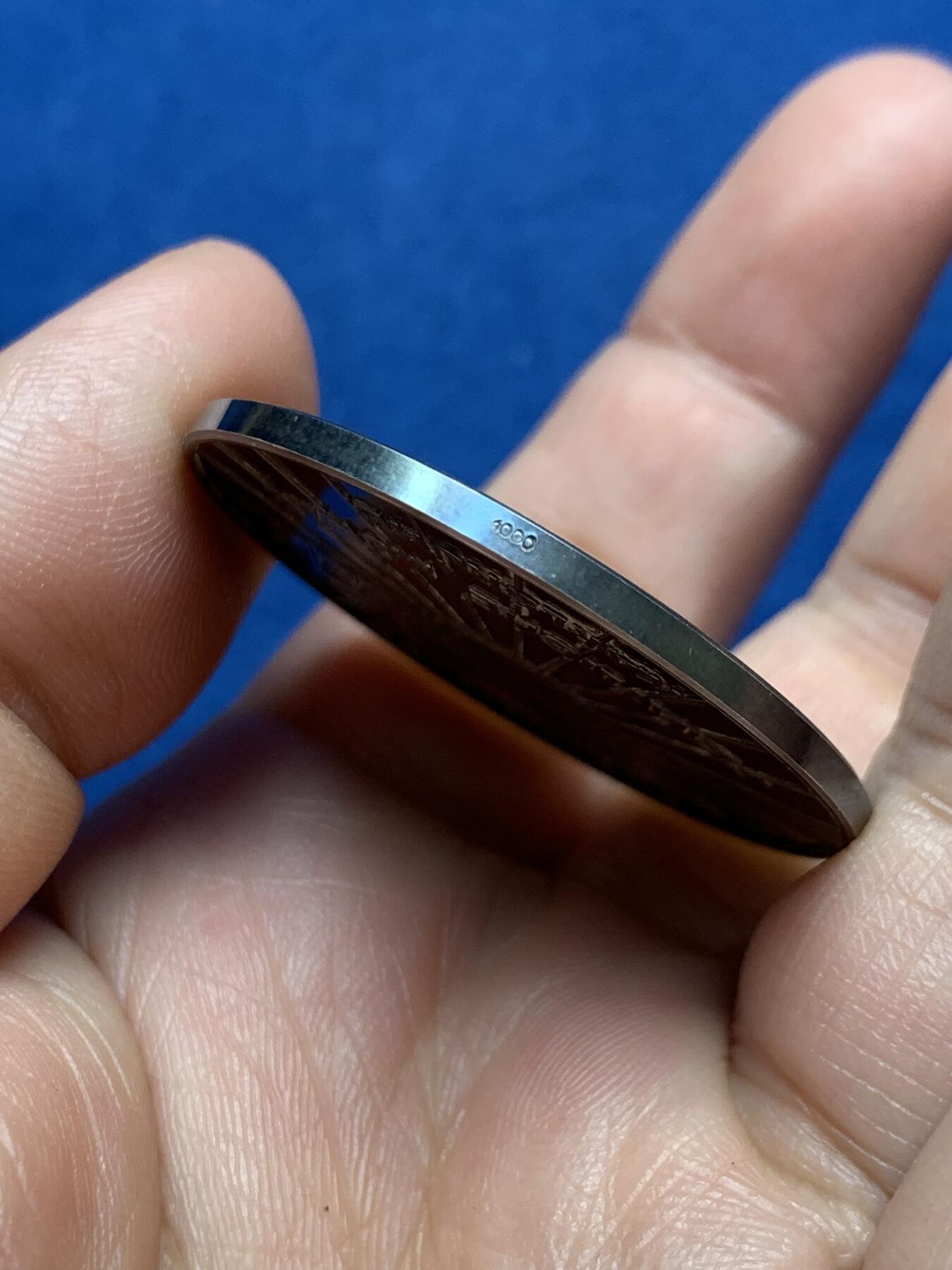 《竞宝斋》第478场 周日，周一 2场连拍 （全场包邮）欢迎送拍 德国卡尔斯鲁厄造币厂建成纪念银章 24.75克 40.2mm 好品带盒