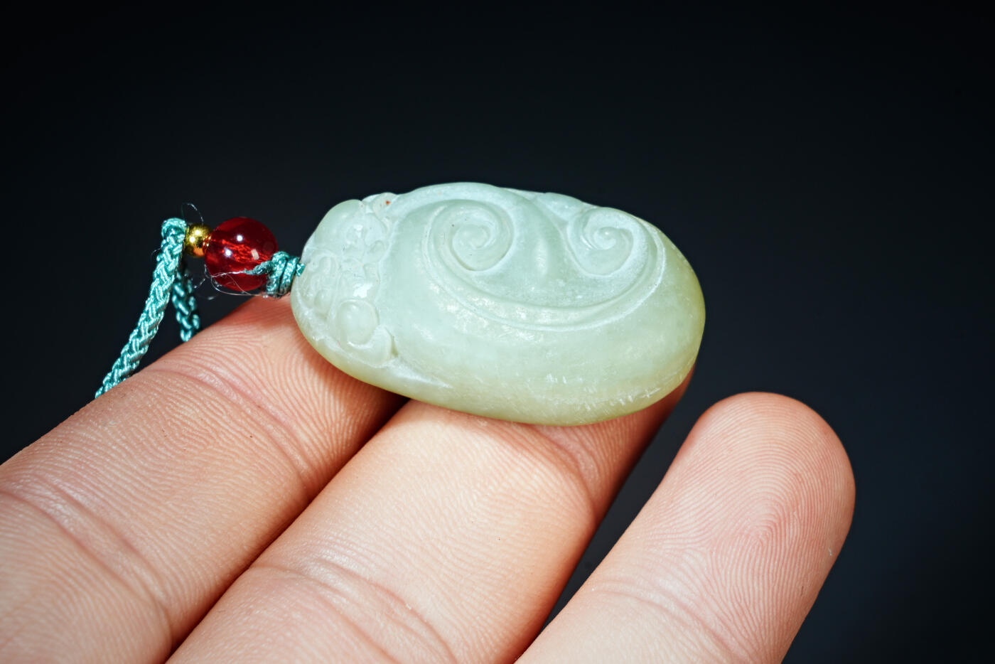 上海都达杂项专场六十八【全场包邮】 天然和田玉精雕《吉祥如意》挂件