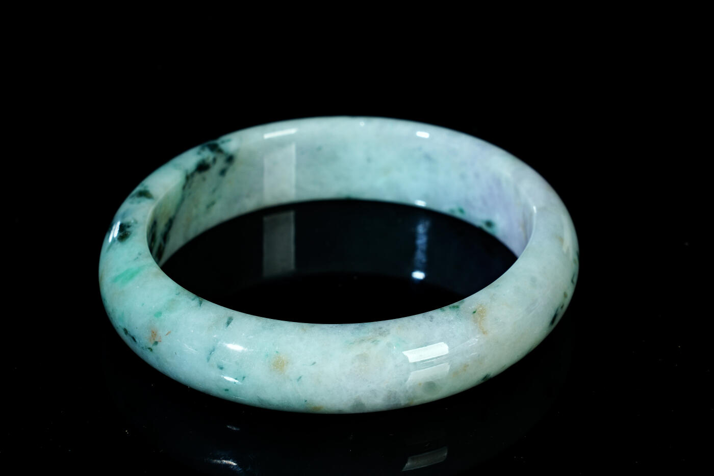 上海都达杂项专场六十八【全场包邮】 天然 翡翠（A货）蛋形手镯 附鉴定证书95-140