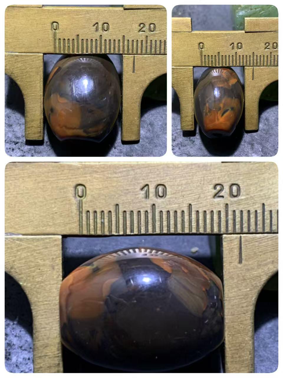 精美经典红黑配色战国红玛瑙随形勒子一颗！