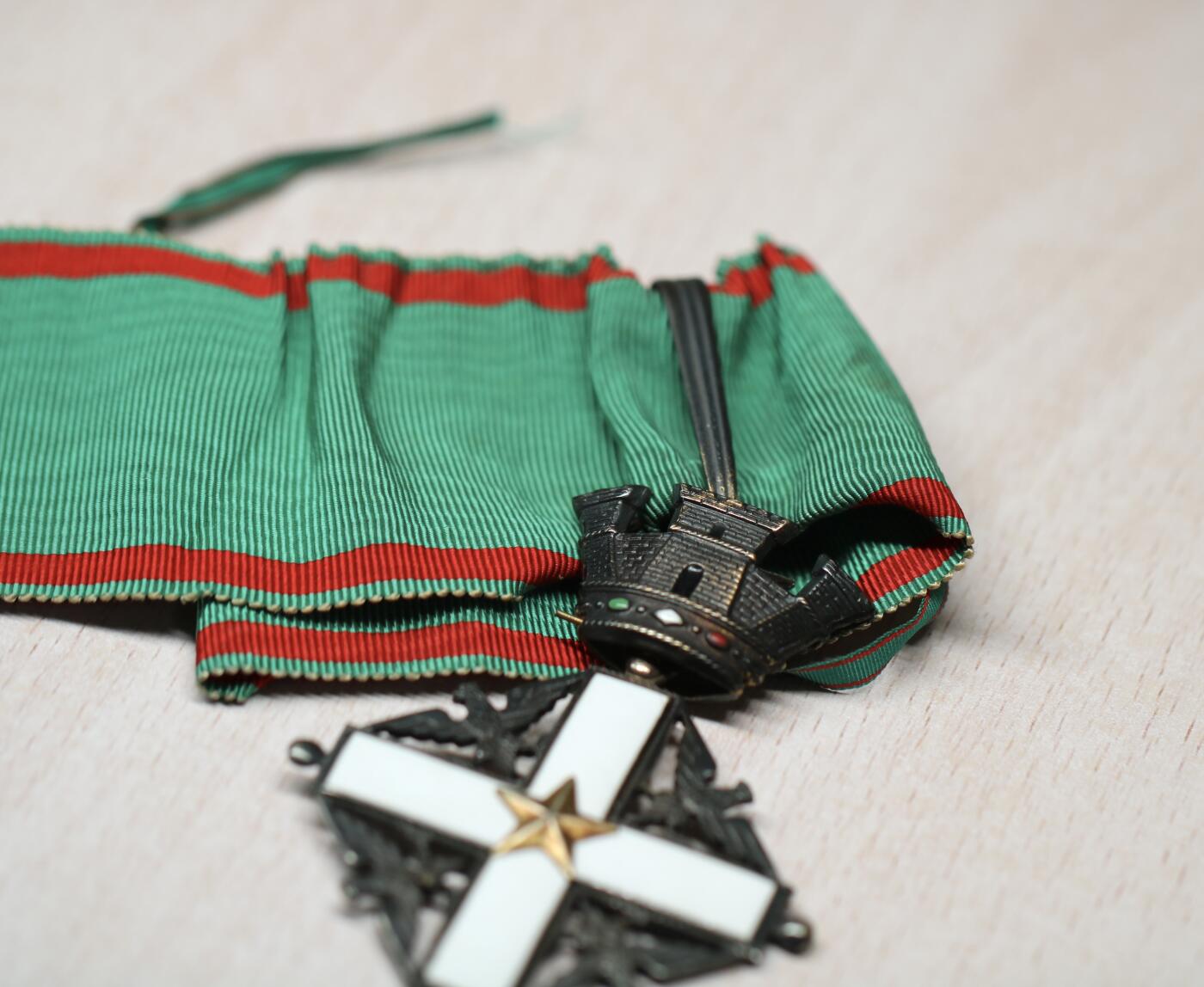 大猫徽章拍卖 第291期 意大利指挥官级共和国功勋勋章 早期版