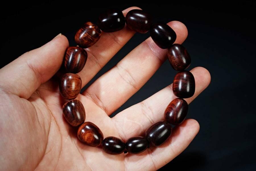 上海都达杂项专场六十八【全场包邮】 海南黄花梨虎皮纹水滴珠手串 附鉴定证书