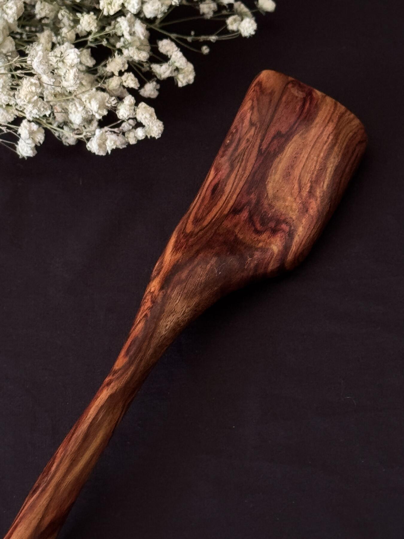 零元拍：NO.14海南黄花梨随形文玩把玩棍，尺寸长约：28.5CM