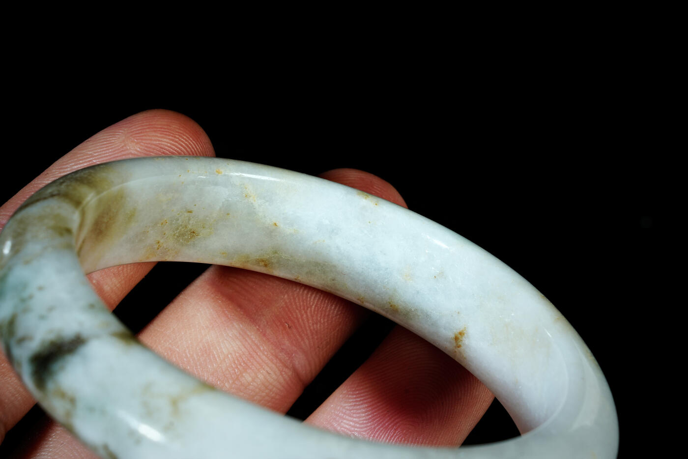 上海都达杂项专场六十八【全场包邮】 天然翡翠（A货）手镯 附鉴定证书95-139