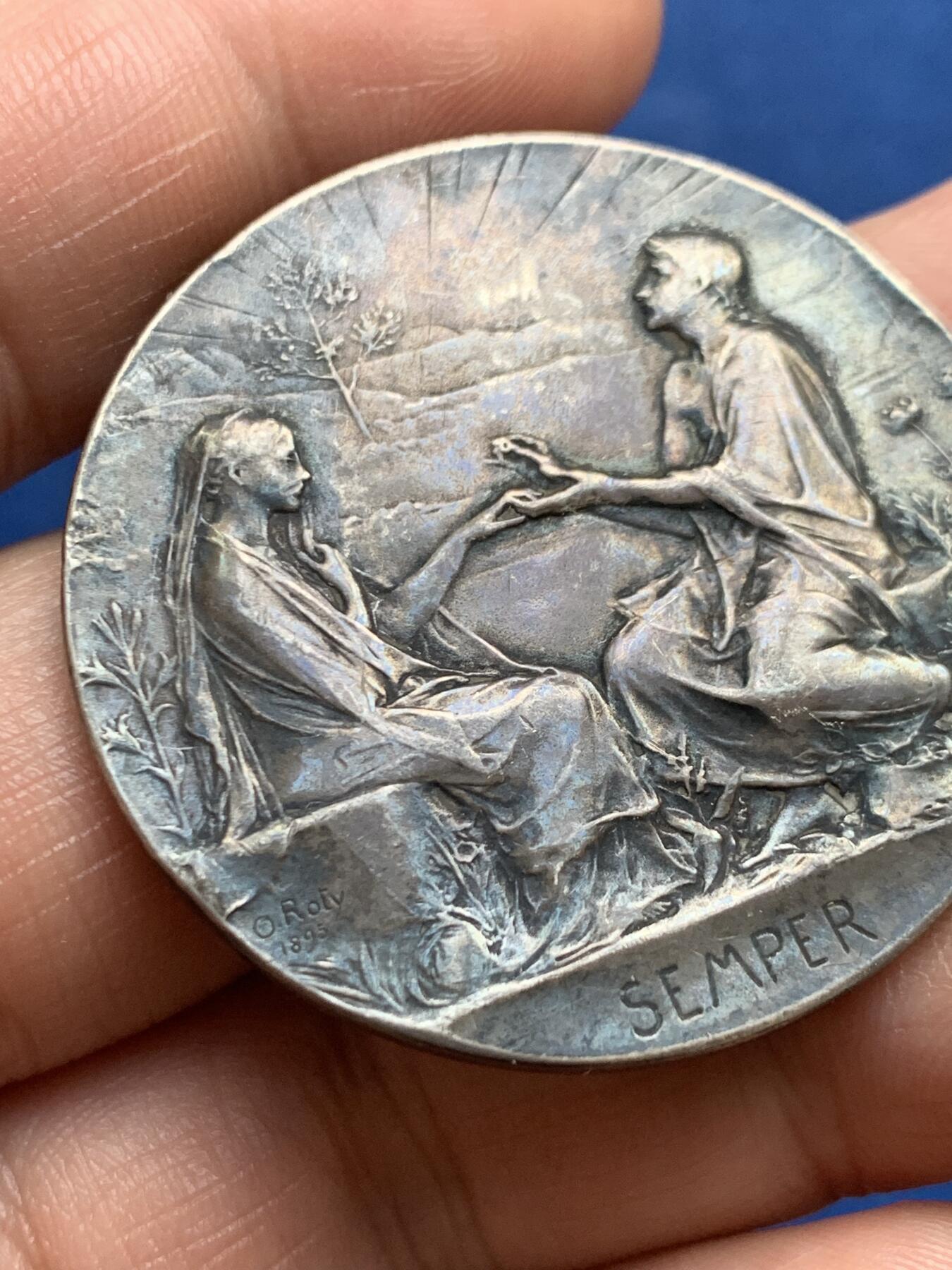 《竞宝斋》第478场 周日，周一 2场连拍 （全场包邮）欢迎送拍 名家奥斯卡罗蒂作法国婚礼银章 31.75克 41.3mm 丰饶角银标