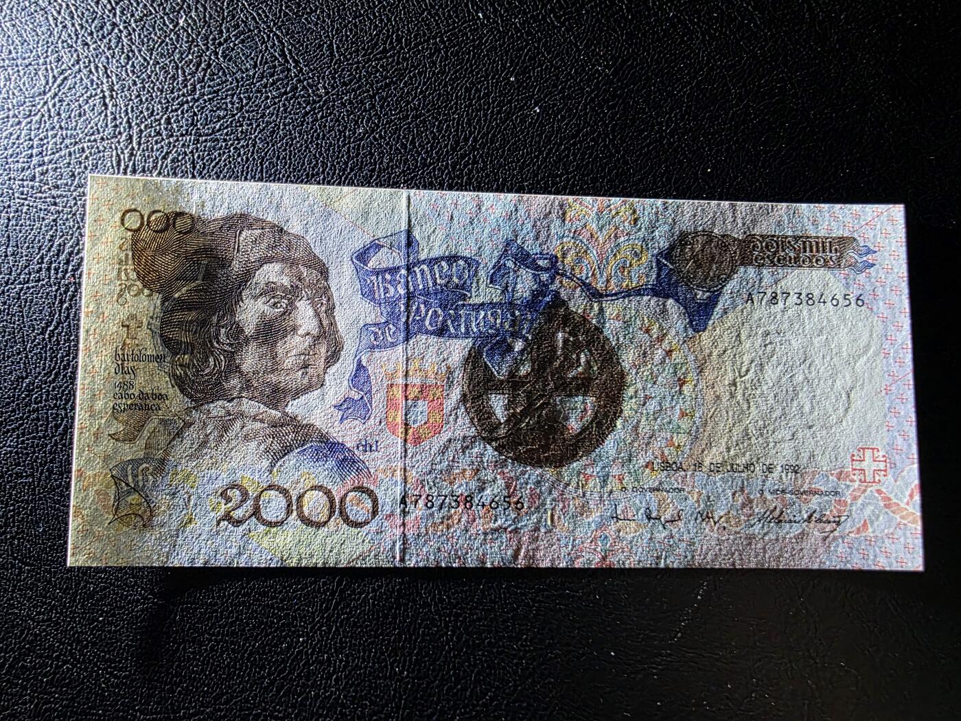 叁拾收藏第35期 葡萄牙1992年2000埃斯库多  UNC